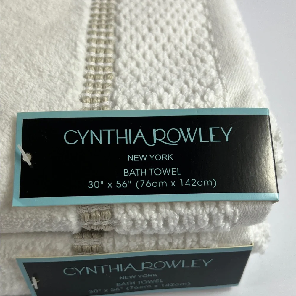 Cynthia Rowley Bath Towels Off White with Tan Stripes Soft Cotton Set of 2 NEW